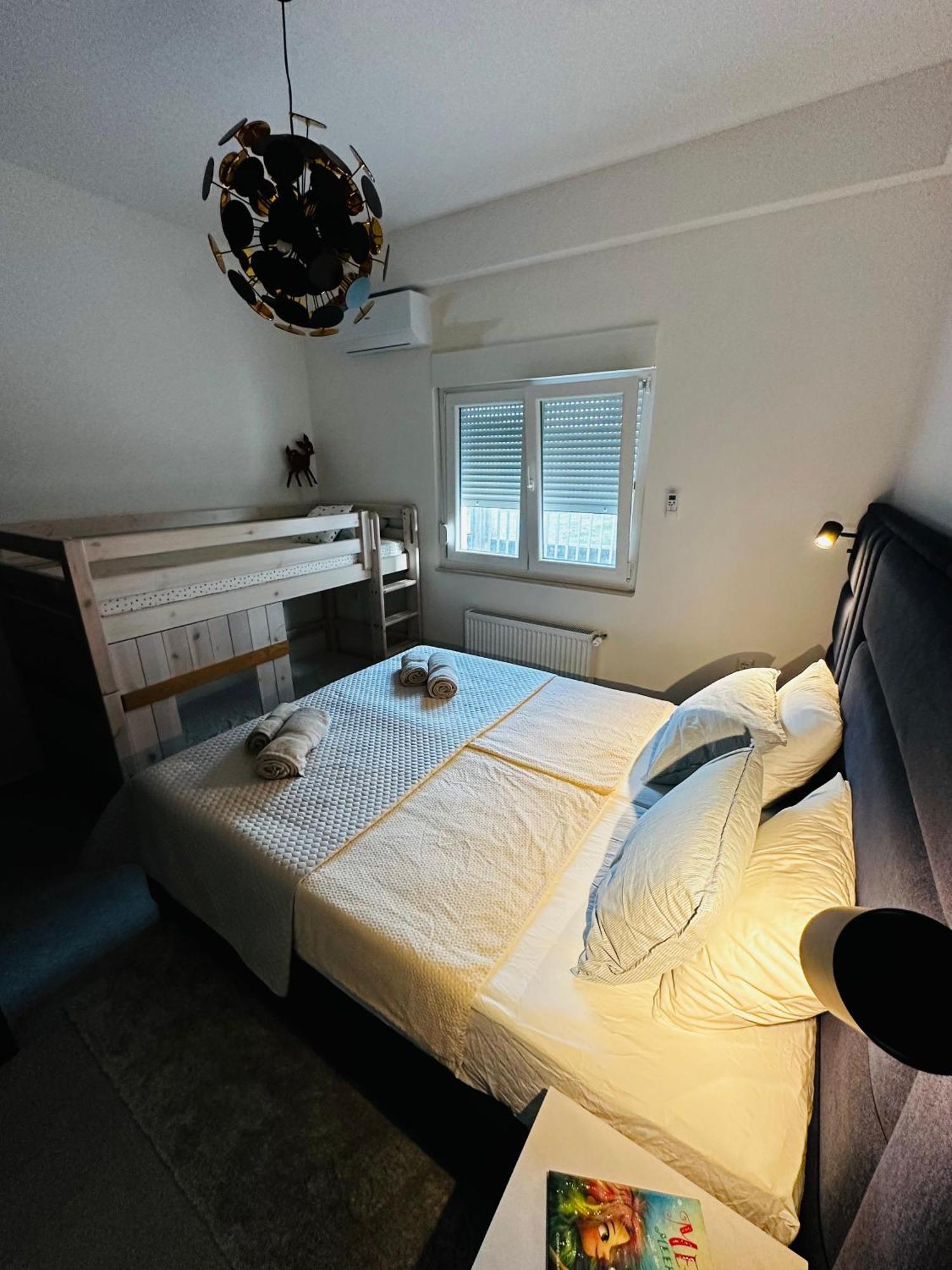 Apartments Zora Трогир Экстерьер фото